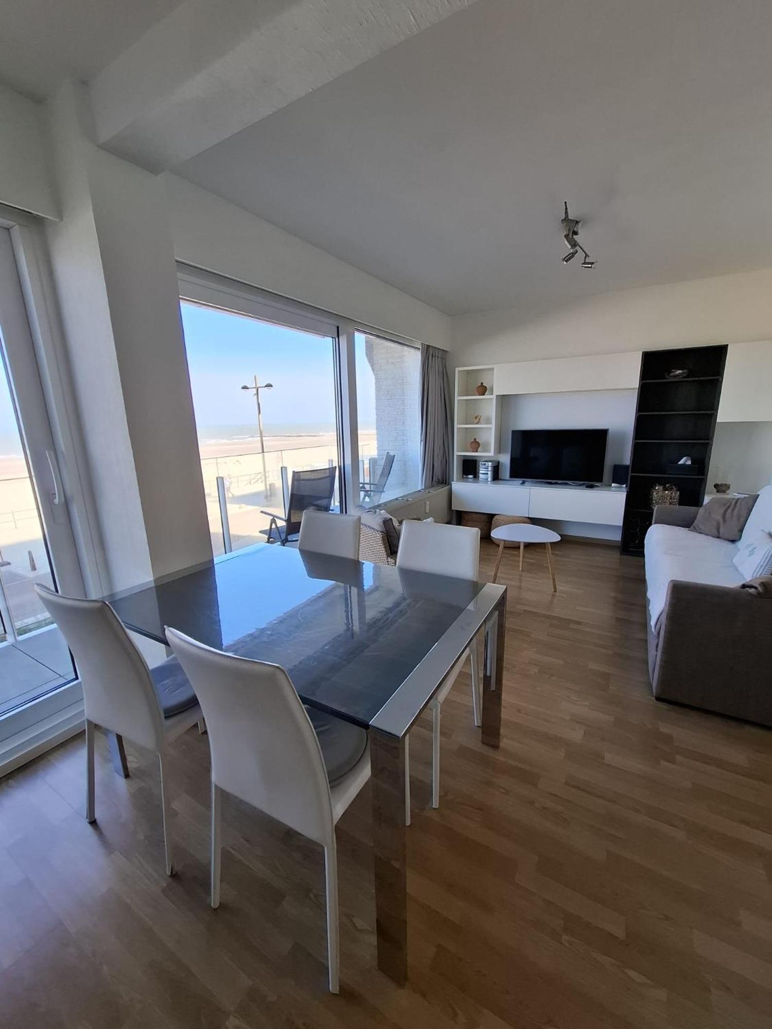 North Sea View Studio With Parking Middelkerke Ngoại thất bức ảnh