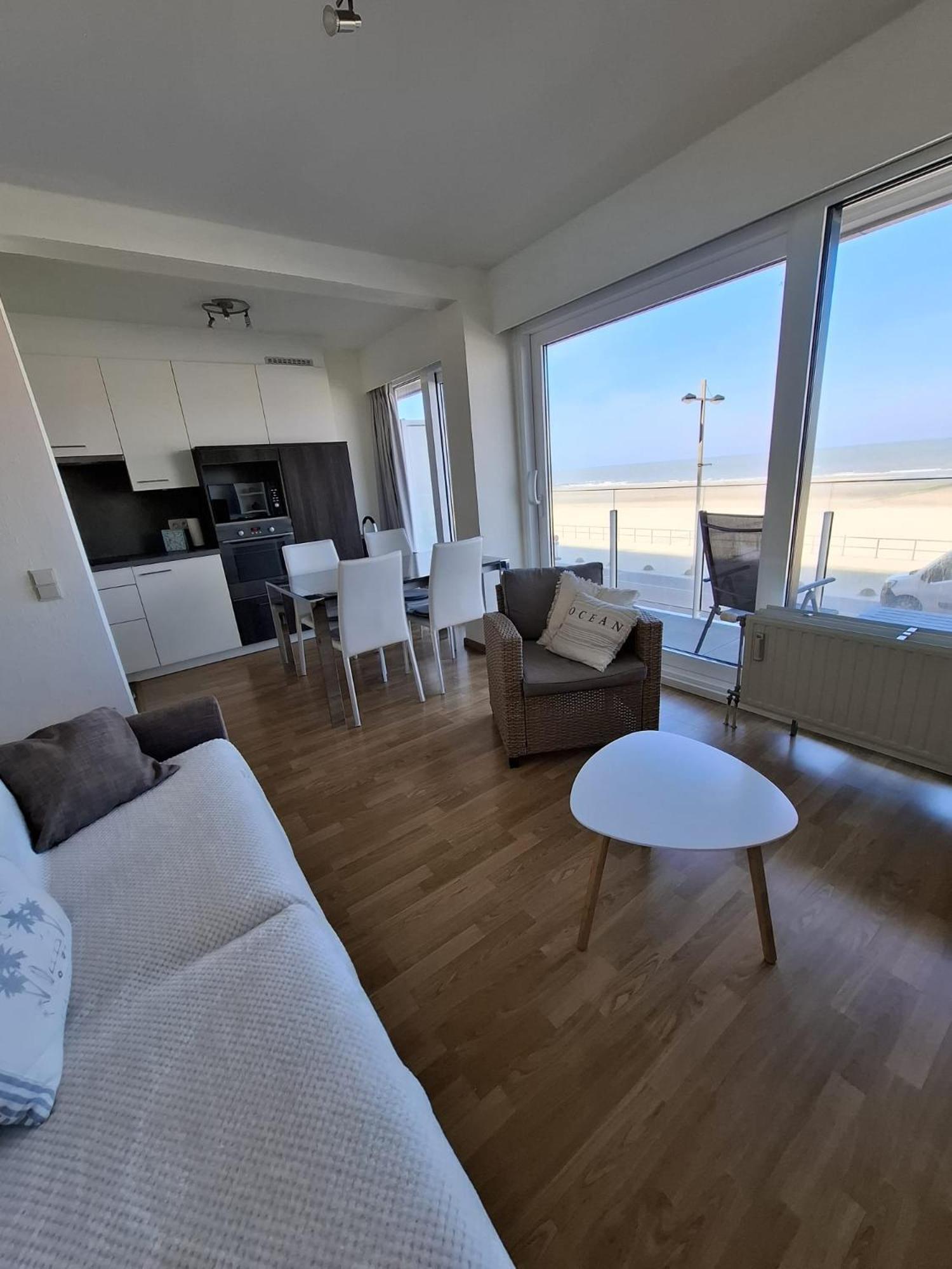 North Sea View Studio With Parking Middelkerke Ngoại thất bức ảnh